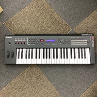 YAMAHA ヤマハ シンセサイザー MX49 専用ケース付き